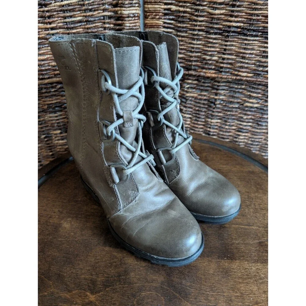 Sorel Joan of Arctic Wedge II Ankle Boots Leather Women's 7.5 Green Winter Fall